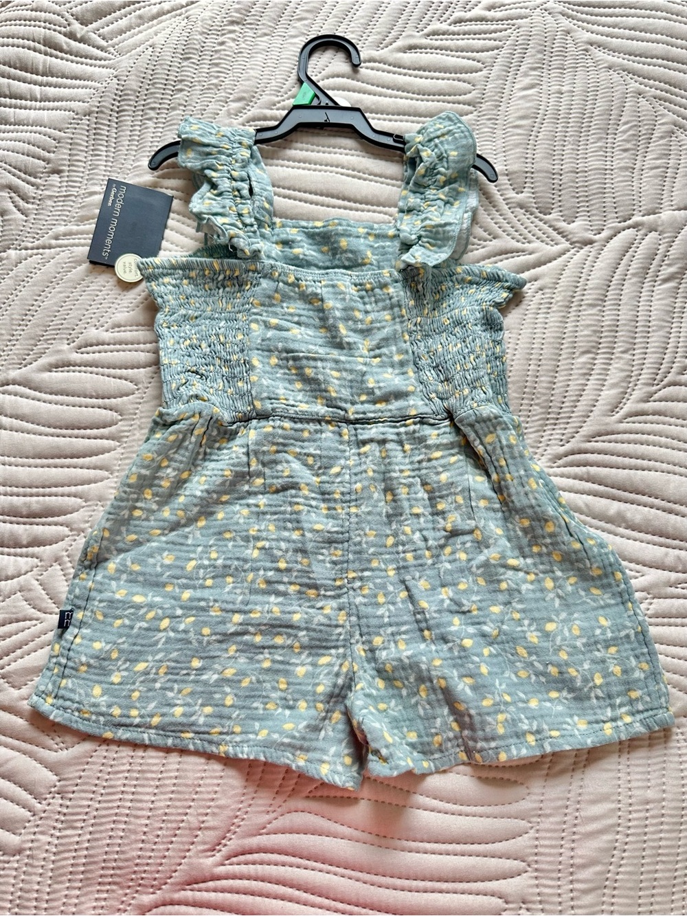 Girls 5T Ruffle Romper - Picture 2 of 2